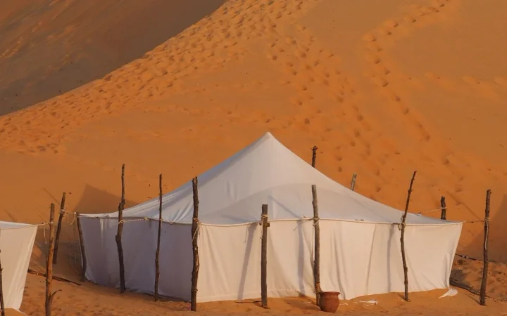 Écolodge à Lompoul : découvrir les dunes du nord-Sénégal